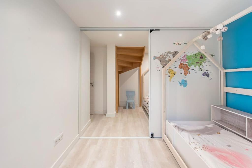 Superbe Appartement Avec Parking Gratuit Lons-le-Saunier Esterno foto