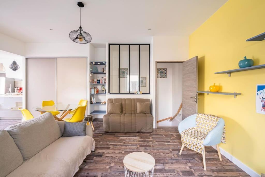 Superbe Appartement Avec Parking Gratuit Lons-le-Saunier Esterno foto